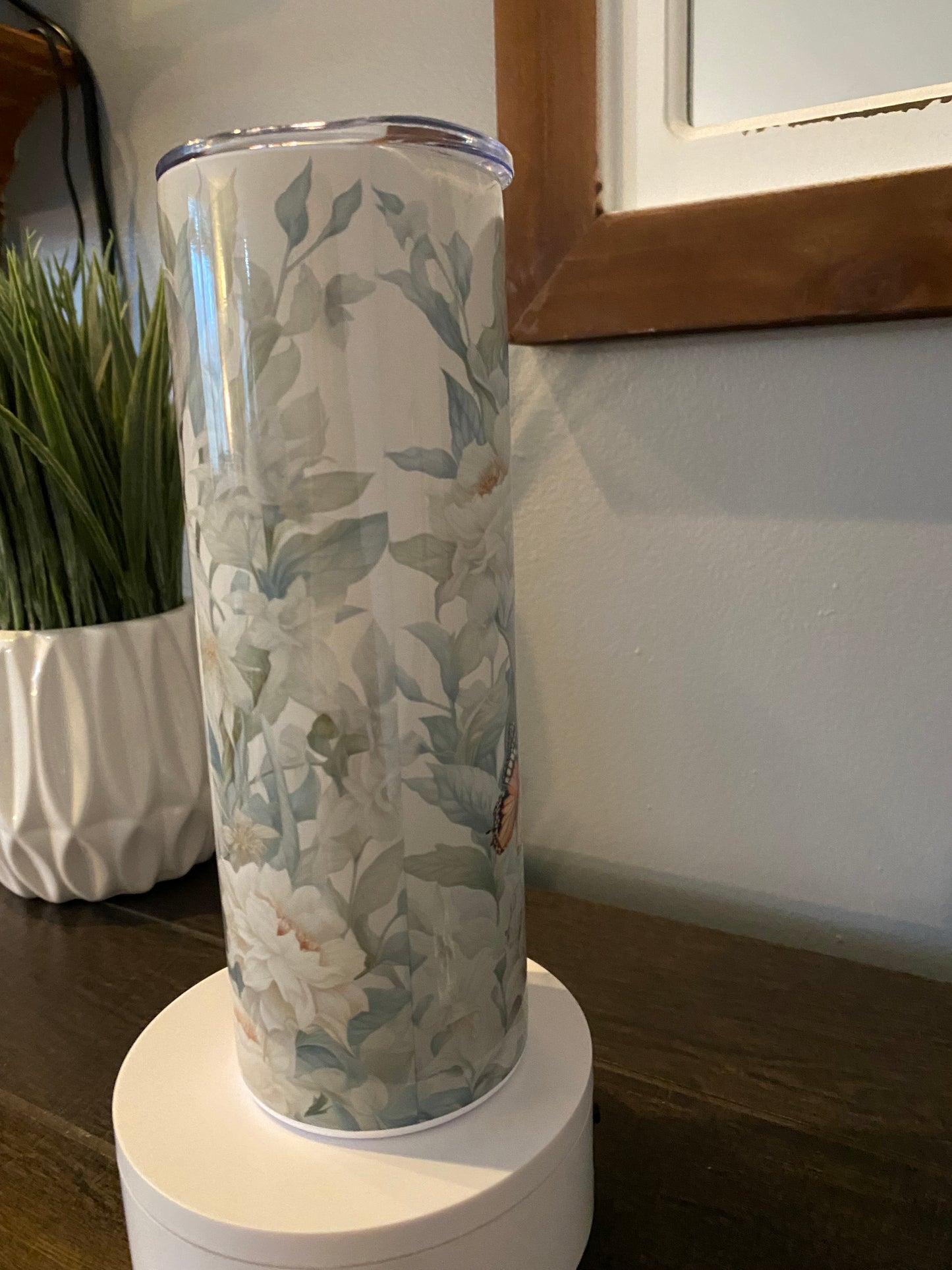 Snow Tiger Tumbler | Glitz & Glamour Tumblers