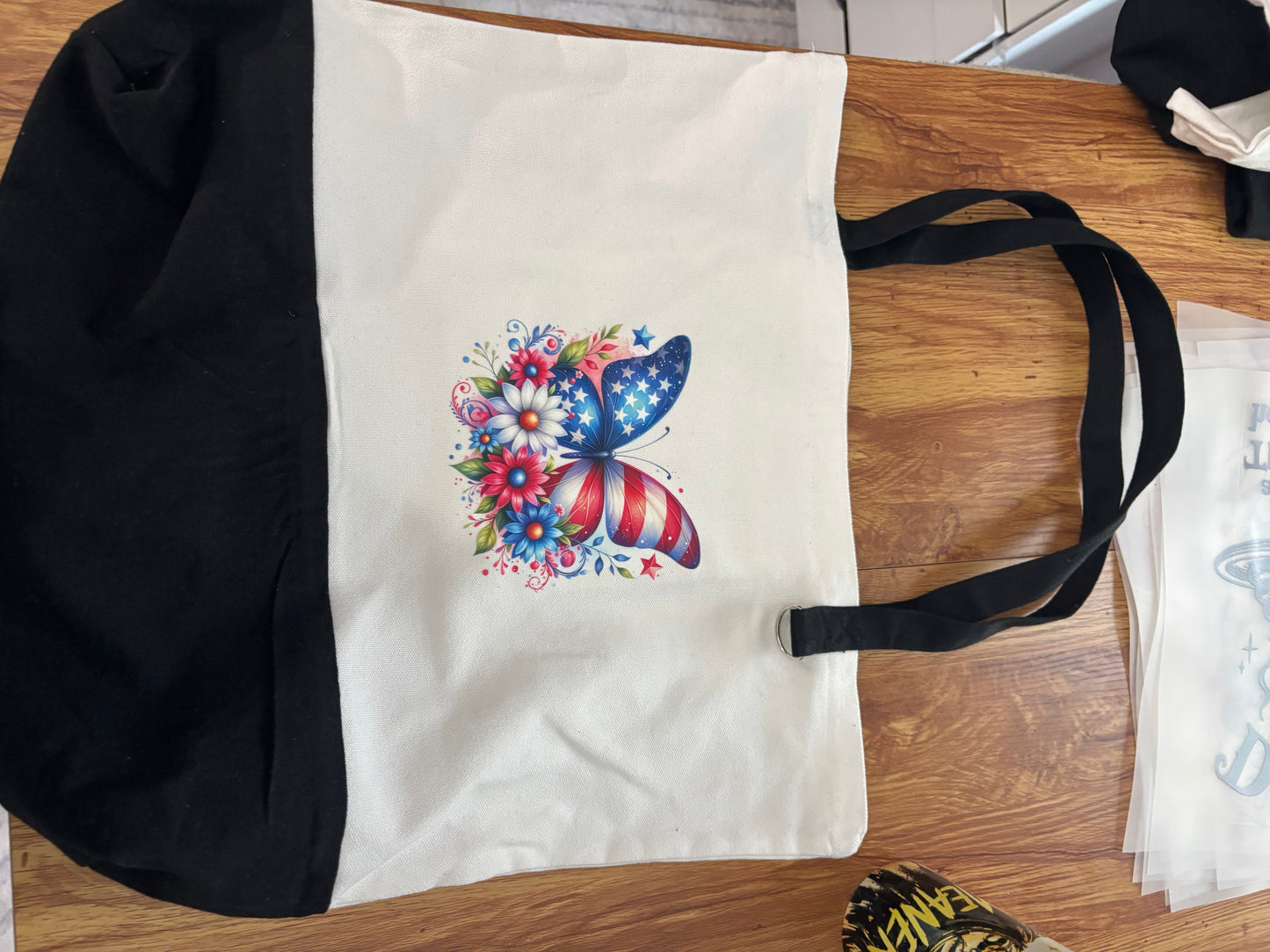 Ready to ship tumblers / Tote bags